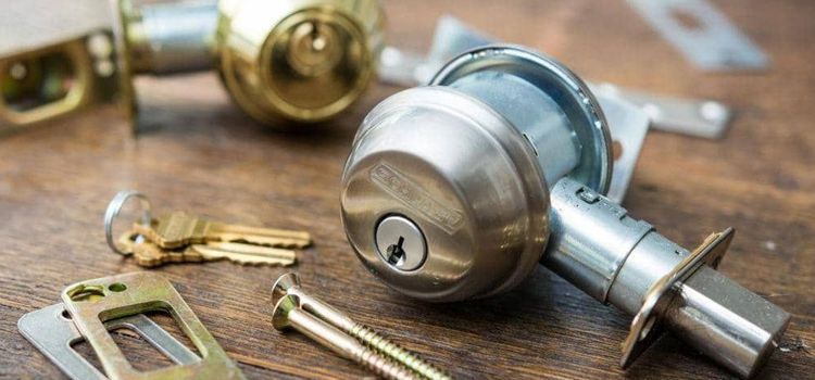 Doorknob Locks Repair Mirvish Village